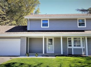 4807 Alcyn Dr, Racine, WI 53402