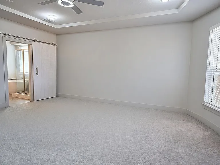 556 Wickerdale Way — Photo 30