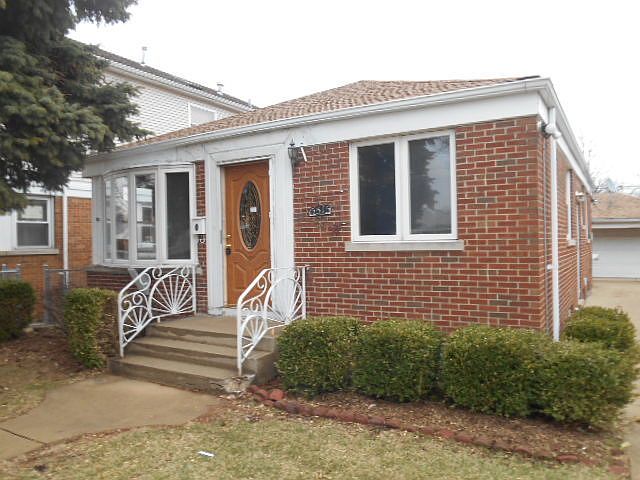1st image of 5515 N Oketo Ave