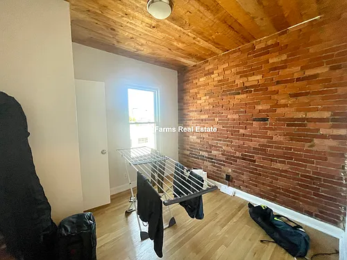 158 Broadway #3 Photo 1