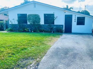 1104 Neoga St, Jupiter, FL 33458