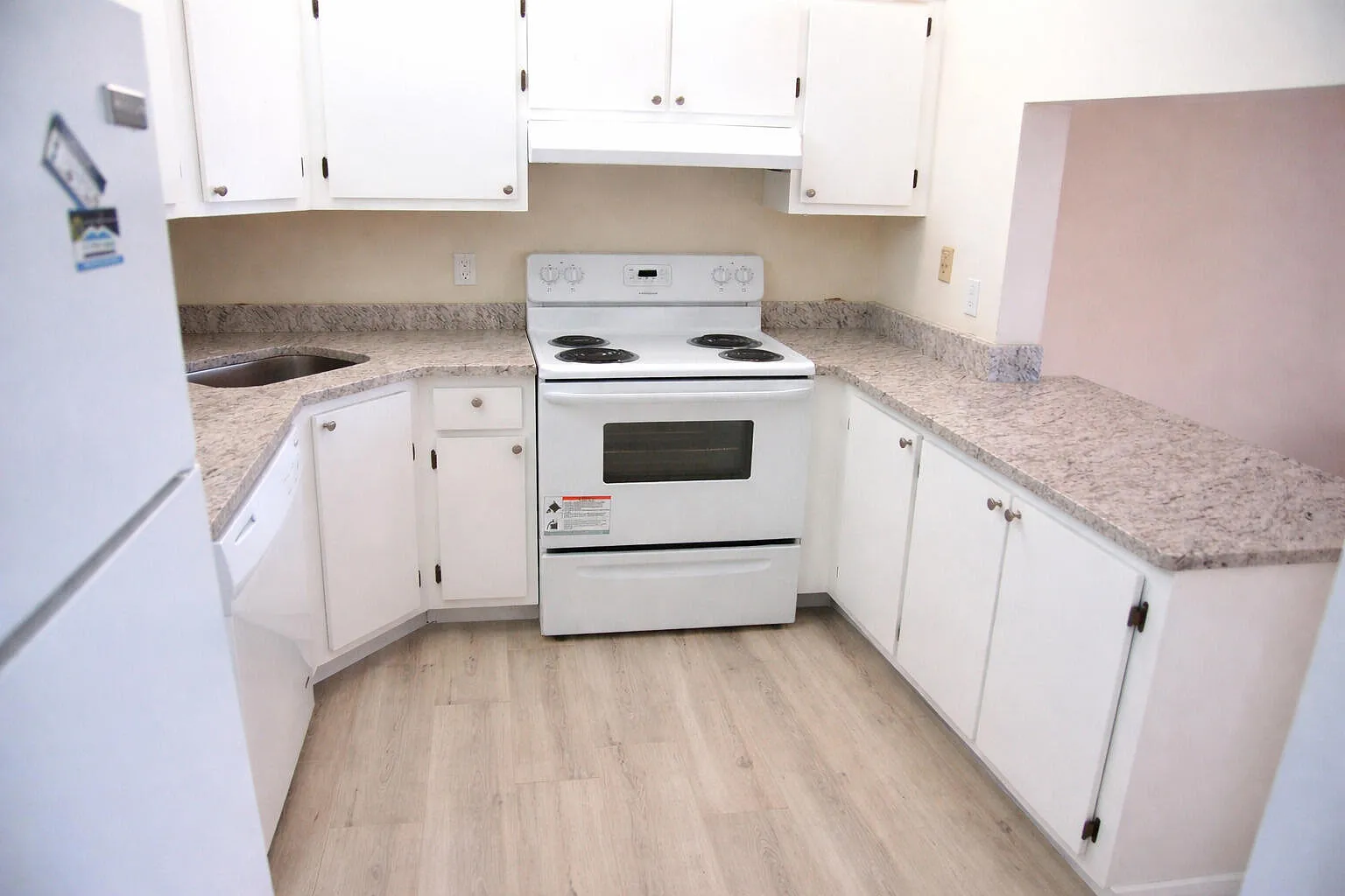 2 bed, 2.0 bath, 1115 sqft, $1,800 — Photo 1