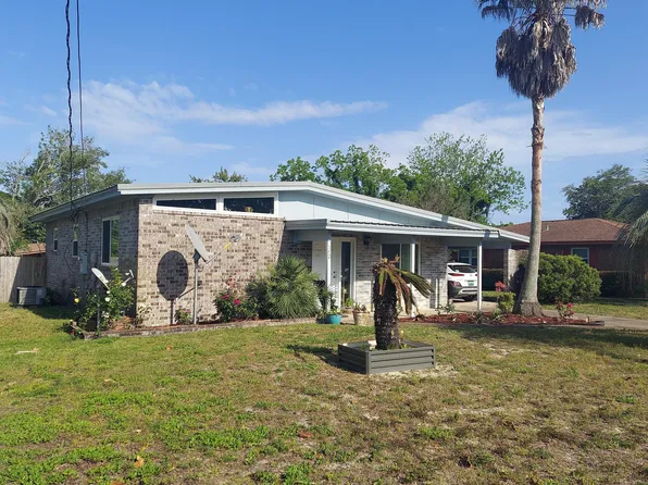 172 Miramar St, Mary Esther, FL 32569