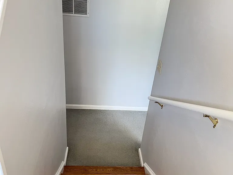 2554 Wesford Dr — Photo 23
