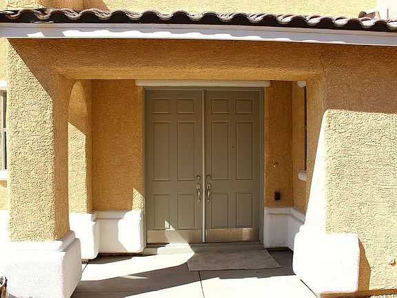 3rd image of 2708 Slide Canyon Ave