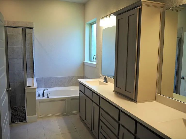 701 Matchbox St — Photo 14