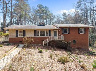 2009 Philcrest Rd, Raleigh, NC 27612