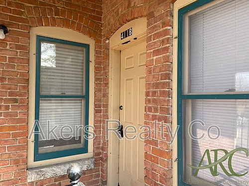 411 W 11th St #B Photo 1