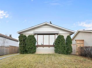181 N Dovercliffe Close SE, Calgary, AB T2B1W4