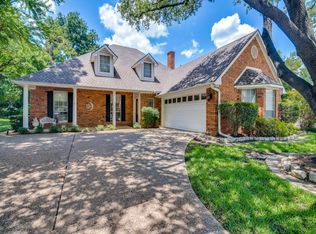209 Fountain Hills Dr, Garland, TX 75044