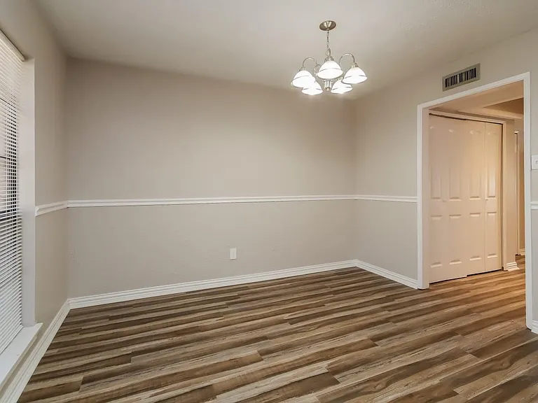 16835 Grampin Dr — Photo 7