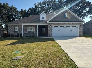 107 Greythorne Pl, Enterprise, AL 36330