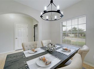 212 Housefinch Loop, Leander, TX 78641