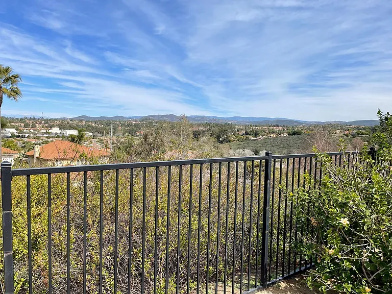 Alderwood Cir — Photo 12