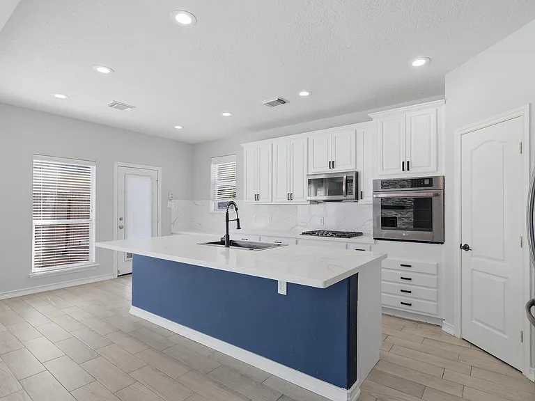 19114 Canyon Vista Ct — Photo 3