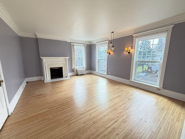 2307 E Superior St #2 — Photo 5