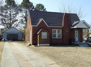 411 Country Club Dr, Holdenville, OK 74848