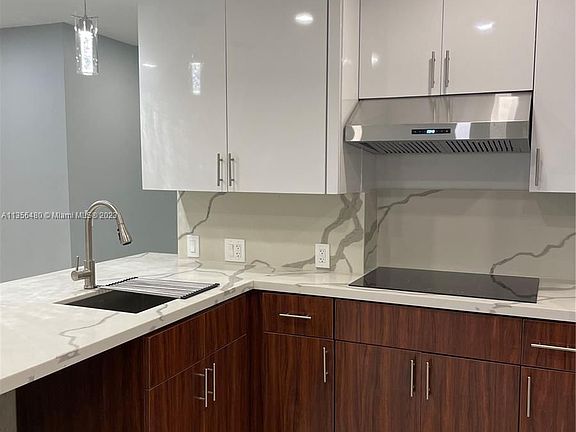 4th image of 1230 NE 148th St #1230