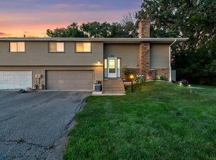 11954 70th Pl N, Maple Grove, MN 55369