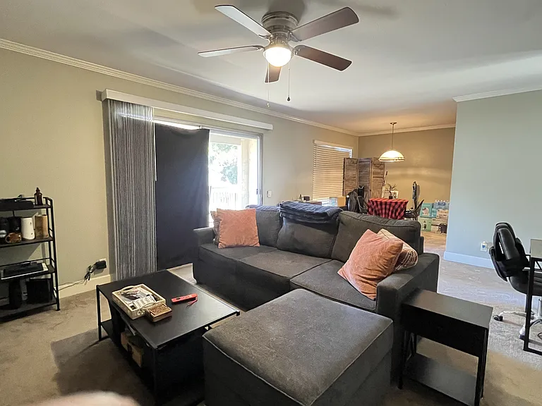 8525 Villa La Jolla Dr #C — Photo 8