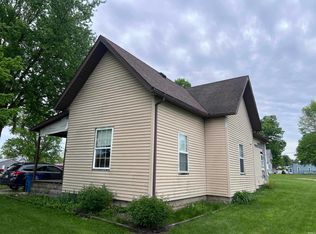 208 W Garfield St, Ashley, IN 46705