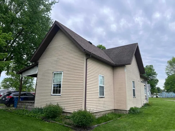 208 W Garfield St, Ashley, IN 46705