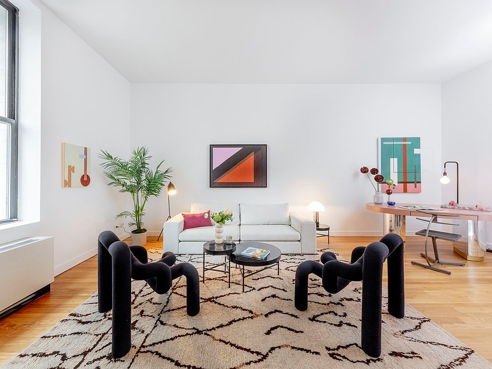 1st image of 61 Irving Pl APT 3D