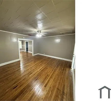 3 bed, $1,500 — Photo 2
