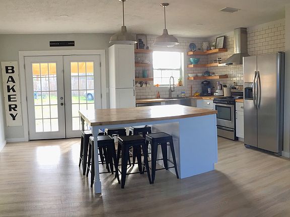Kitchen and dining 