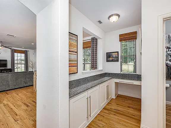 4101 Blackjack Oak Dr — Photo 20