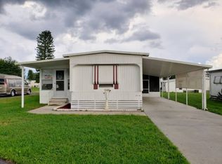 212 Green Haven Ln W, Dundee, FL 33838