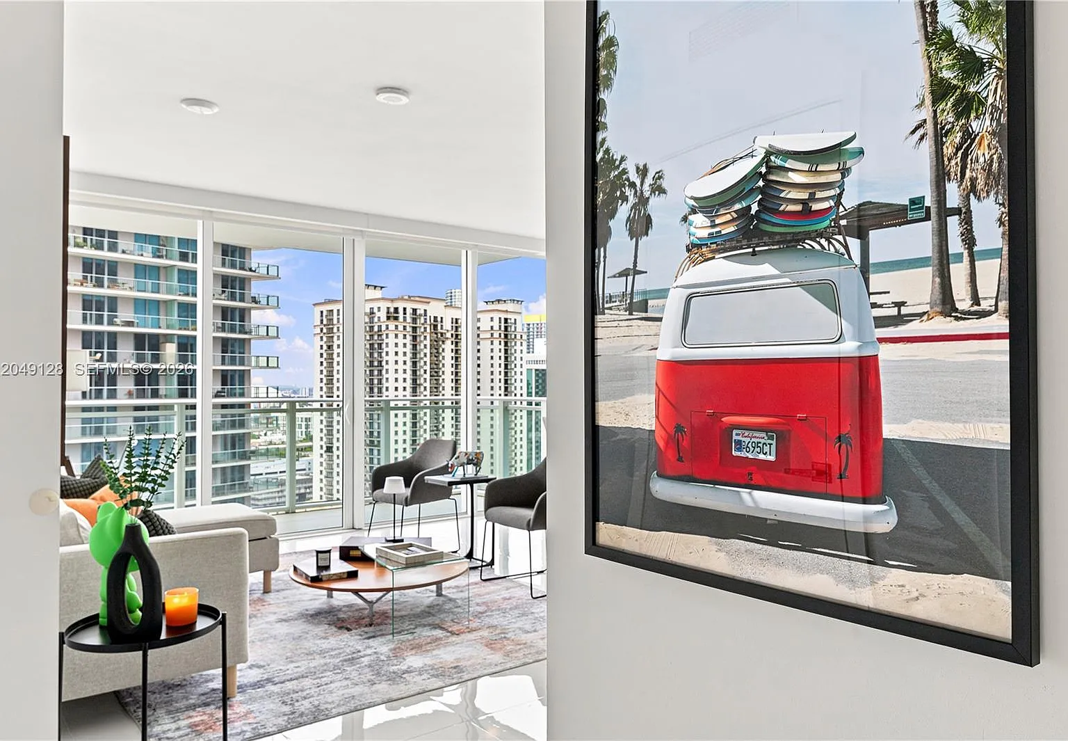 The Bondo (1080 Brickell) — Photo 2
