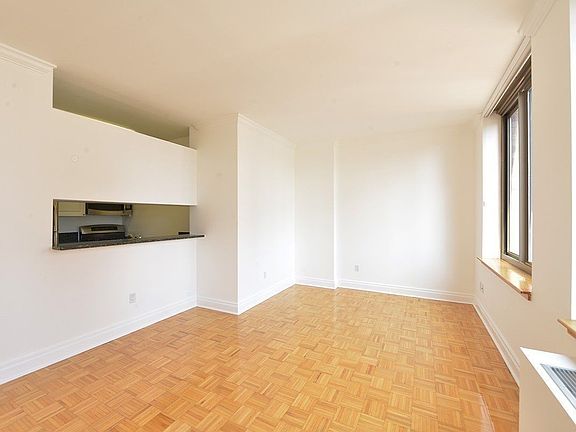 2nd image of 225 E 93rd St APT 12H