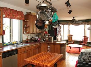 53 Lawn St #1A, Roxbury Crossing, MA 02120