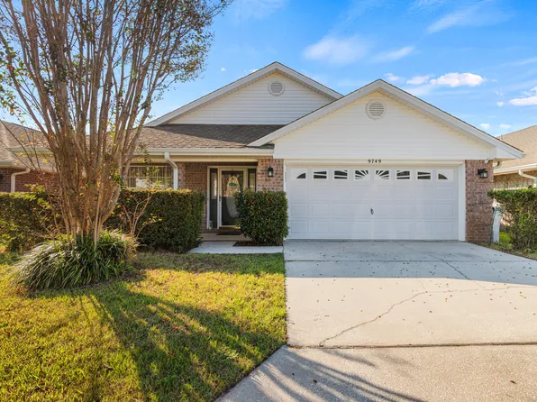 9749 Leeward Way, Navarre, FL 32566