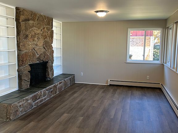 5th image of 12746 W 61st Pl