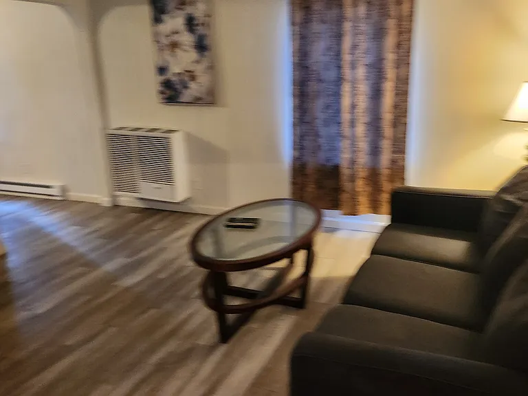 507 Shepard St — Photo 9