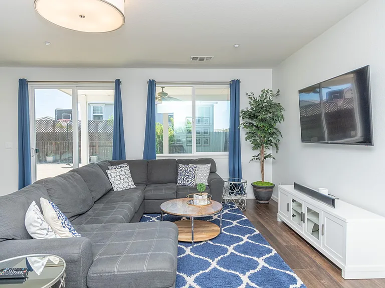 5329 Otter Pond Way — Photo 9