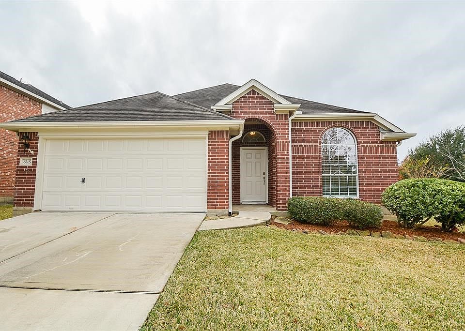 6315 Lake Chase Ct.