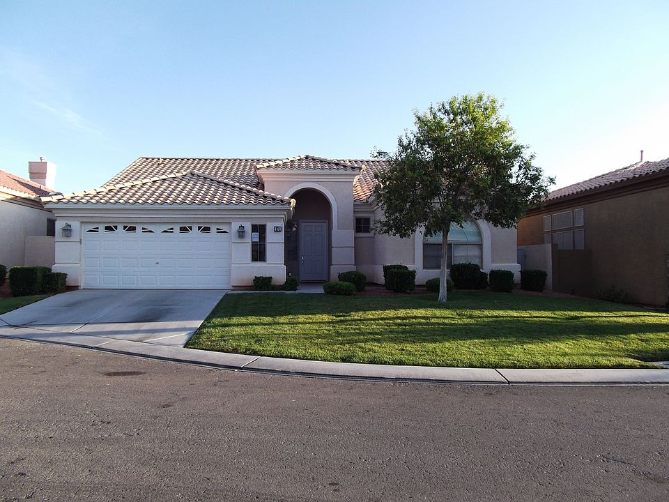 1st image of 374 Highland Hills Ct
