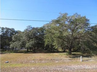 142 Putnal St, Lanark Village, FL 32322