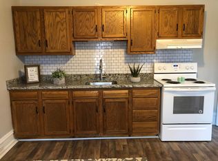 368 W Broad St APT D, Telford, PA 18969