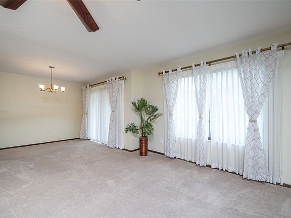 4th image of 5703 Golden Ct NE APT 34