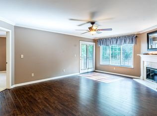 539 Cloverfield Ln APT 207, Fort Wright, KY 41011