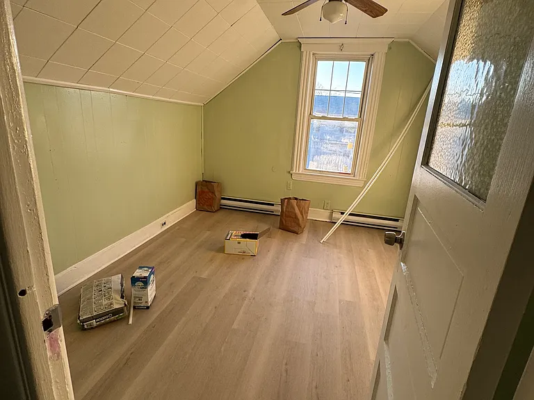 151 Maple Ave #2 — Photo 3