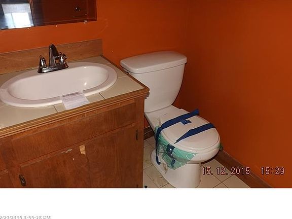 3rd image of 773 Water St