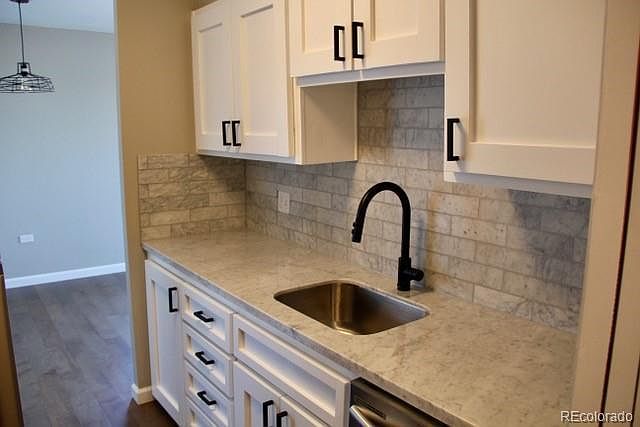 1st image of 1313 N Steele St APT 604