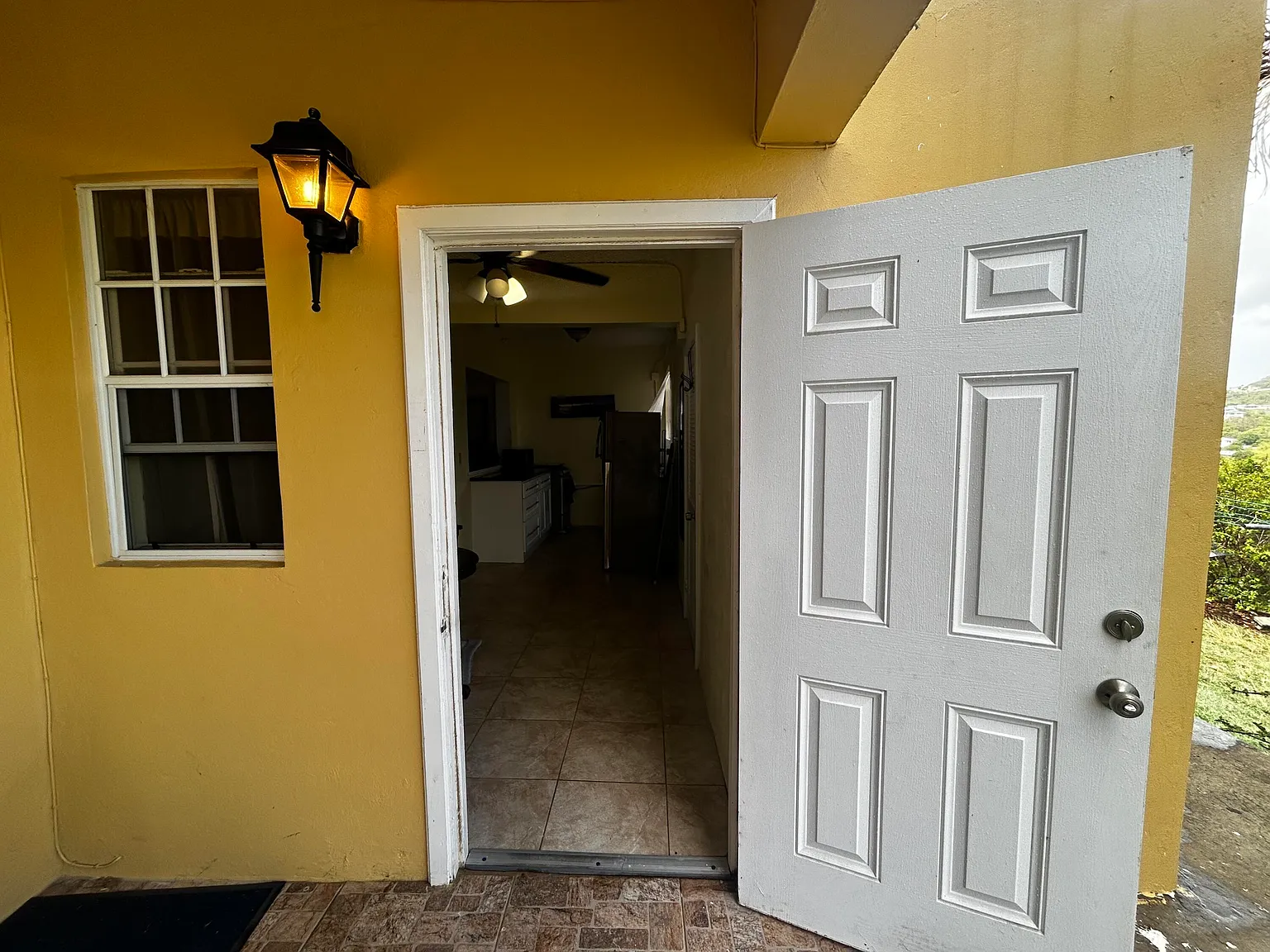 1 bed, $2,100 — Photo 2