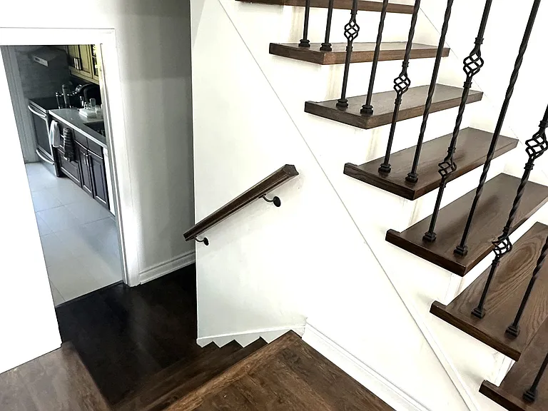 203 Three Valleys Dr — Photo 7