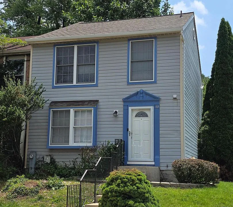 52 Chins Ct
